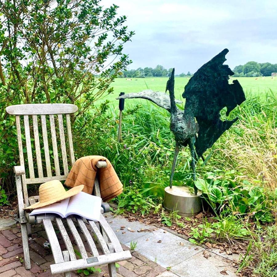 Hestar Husid, Het Luxe Paardenhuis Weesp Bagian luar foto